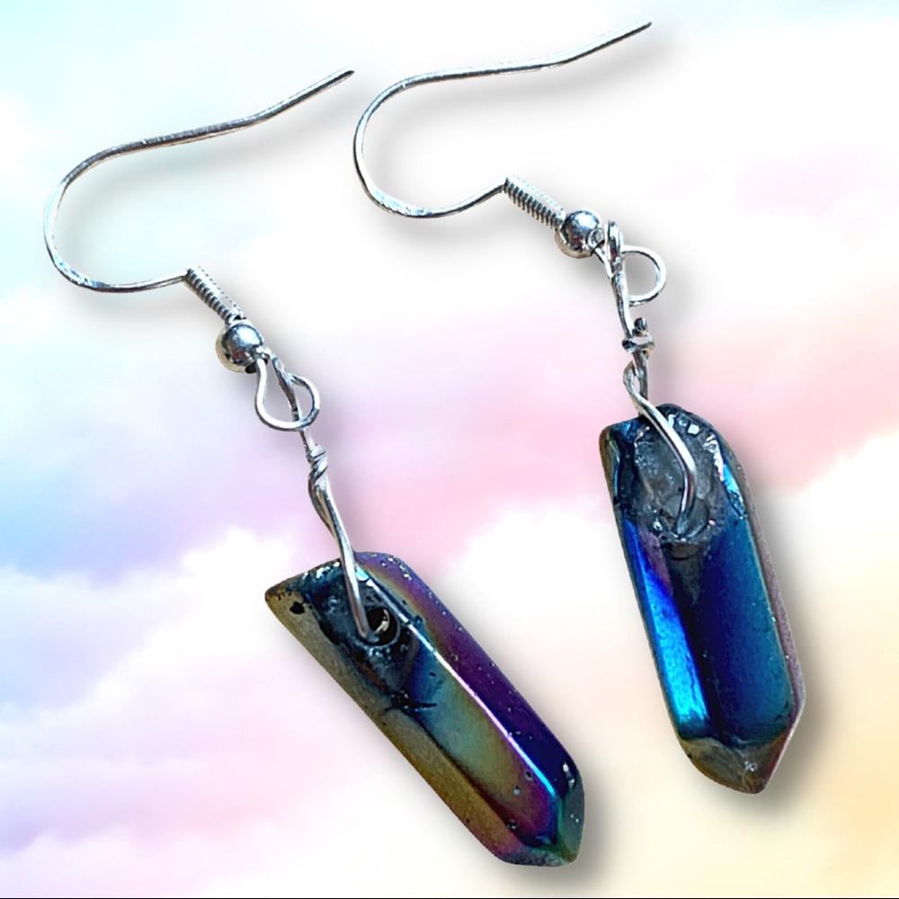 ⭐️ Crystal Dark Iridescent Quartz Silver Dangle Earrings